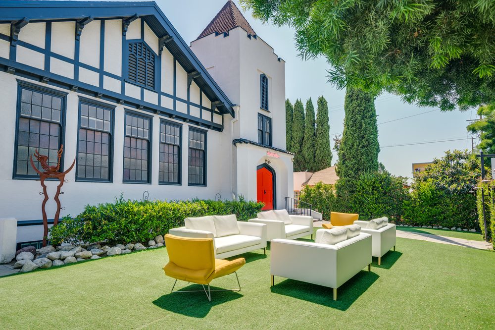 THE YORK MANOR 279 Photos & 54 Reviews 4908 York Blvd, Los Angeles