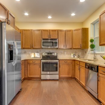 Matt Dovner- Compass - Great Kitchen in one of your townhouse listings - Real Estate Agents Near Me - Boca Raton, Florida Matt Dovner- Compass - Great Kitchen in one of your townhouse listings - Real Estate Agents Near Me - Boca Raton, Florida