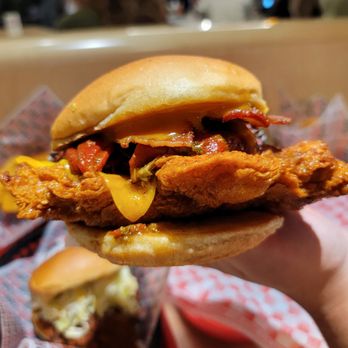 Howlin' Ray's - Sando 2.0 - Southern Near Me - Pasadena, California Howlin' Ray's - Sando 2.0 - Southern Near Me - Pasadena, California