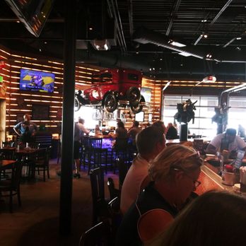 Ford's Garage Wesley Chapel - Burgers Near Me - Lutz, Florida