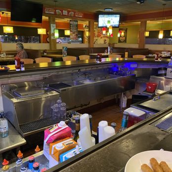 Applebee's Grill + Bar - The bar is absolutely disgusting. They need to deep clean/detail clean this crap hole - American Near Me - Hermitage, Pennsylvania Applebee's Grill + Bar - The bar is absolutely disgusting. They need to deep clean/detail clean this crap hole - American Near Me - Hermitage, Pennsylvania