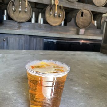 The Hopping Pot - Apple cider with fireball - Breweries Near Me - Orlando, Florida The Hopping Pot - Apple cider with fireball - Breweries Near Me - Orlando, Florida