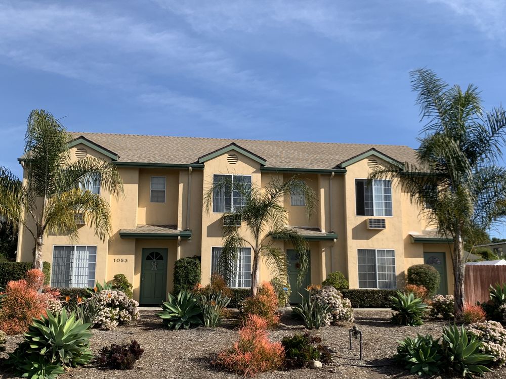 Slide of RSI Roofing