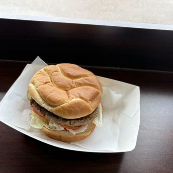 Ellie's Deli - Beyond Burger - Delis Near Me - Naperville, Illinois