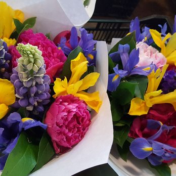 Jade Garden - Beautiful bouquets $15 cash (5/29/20) - Dim Sum Near Me - Seattle, Washington