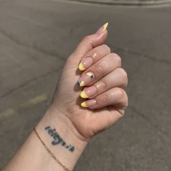 Be Beauty Nails & Spa - Nail Salons Near Me - Denver, Colorado