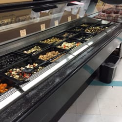 Giant Eagle - Olive bar
