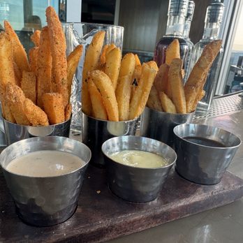 Bourbon Steak by Michael Mina - Fries Appetizer - Steakhouses Near Me - Nashville, Tennessee