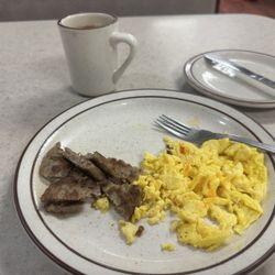 CC's Kitchen - Scrabbled eggs, sausage and coffee