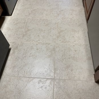 Sir Grout Dallas Fort Worth - 10/2024 after work was redone by Randy at sir grout. - Flooring Near Me - Dallas, Texas Sir Grout Dallas Fort Worth - 10/2024 after work was redone by Randy at sir grout. - Flooring Near Me - Dallas, Texas