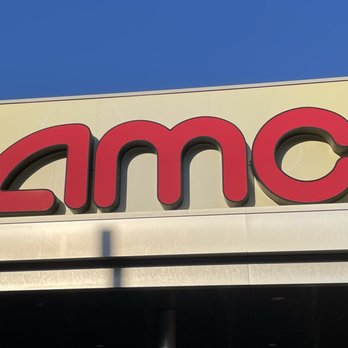 AMC Fresh Meadows 7 - Cinema Near Me - Fresh Meadows, New York