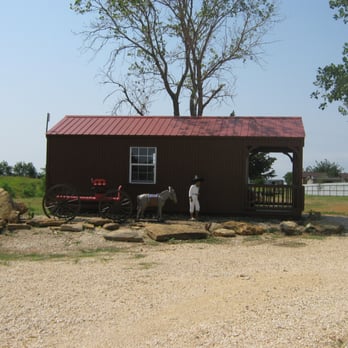 Lake Posada RV Park - side view - RV Parks Near Me - Alvarado, Texas