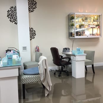 Look Me Up - Nail Salons Near Me - Doral, Florida Look Me Up - Nail Salons Near Me - Doral, Florida