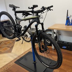 West Palm Bikes - Full Suspension Mountain Bike Tune-Up