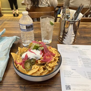 The Prince - Pubs Near Me - London, XGL