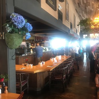 The Kettle - Diners Near Me - Manhattan Beach, California