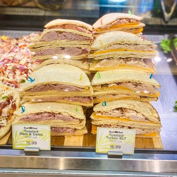 Honolua Store - Sandwiches - Coffee & Tea Near Me - Lahaina, Hawaii