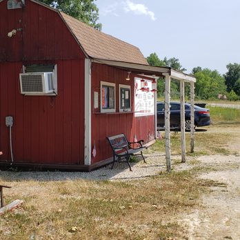 Ted's Bar B Que - a red building and a picnic table - Barbeque Near Me - Wappapello, Missouri Ted's Bar B Que - a red building and a picnic table - Barbeque Near Me - Wappapello, Missouri