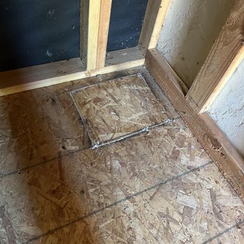 Bee Removal Pros - Chris put the floor back as it was. He did all of this within an HOUR... left no trash. Amazing job!! - Pest Control Near Me - Murrieta, California Bee Removal Pros - Chris put the floor back as it was. He did all of this within an HOUR... left no trash. Amazing job!! - Pest Control Near Me - Murrieta, California