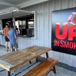 Los Trailers - Up in Smoke - barbecue
