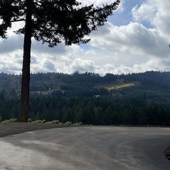 Anderson Family Vineyard - View - Wineries Near Me - Newberg, Oregon Anderson Family Vineyard - View - Wineries Near Me - Newberg, Oregon
