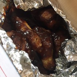 Domino's Pizza - Barbecue wings