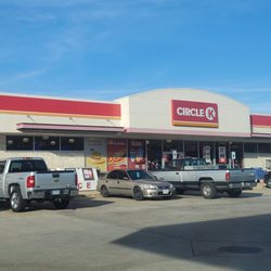 Valero Corner Store - Front