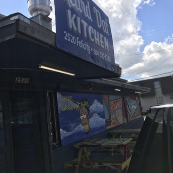 Heard Dat Kitchen - Outside - Cajun/Creole Near Me - New Orleans, Louisiana