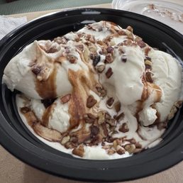 The fake top that's one layer deep of $3.25 toppings The fake top that's one layer deep of $3.25 toppings