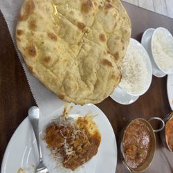 Lebrang Food Mart - Butter Naan and Chicken Curry