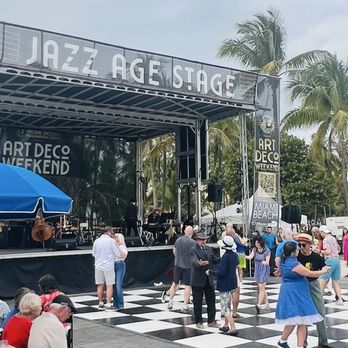 Art Deco Weekend - Art Galleries Near Me - Miami Beach, Florida