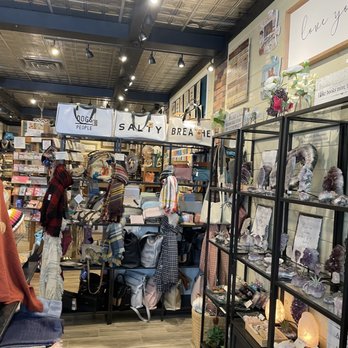 Across The Way - Pocket books/purses, amethyst, air ferns, accessories, etc... - Gift Shops Near Me - Cape May, New Jersey