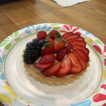 Fraise Cafe - Fruit Tart - Creperies Near Me - Fullerton, California Fraise Cafe - Fruit Tart - Creperies Near Me - Fullerton, California