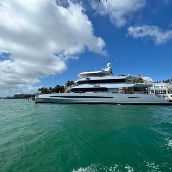 Cruisin' Tikis Miami - Yacht - Boat Tours Near Me - Miami, Florida