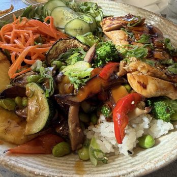 Pacific Catch - Hawaiian Teriyaki Chicken Bowl - Seafood Near Me - Brea, California Pacific Catch - Hawaiian Teriyaki Chicken Bowl - Seafood Near Me - Brea, California