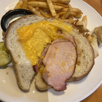 Cafe Murrayhill - Grilled Ham and Cheese - Breakfast & Brunch Near Me - Beaverton, Oregon