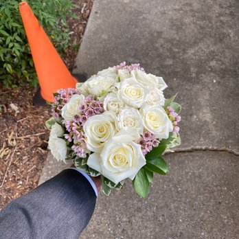 Eden Flowers - Extra Free Bouquet! - Florists Near Me - Norcross, Georgia Eden Flowers - Extra Free Bouquet! - Florists Near Me - Norcross, Georgia