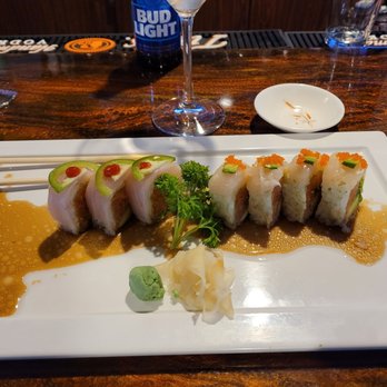 King Ocean Crab - Bob's special sushi. 2 different kinds :0) - Cajun/Creole Near Me - Lansing, Michigan King Ocean Crab - Bob's special sushi. 2 different kinds :0) - Cajun/Creole Near Me - Lansing, Michigan