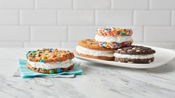 Great American Cookies by null