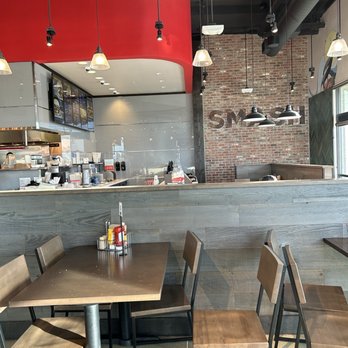 Smashburger - Interior - Burgers Near Me - Hollister, California