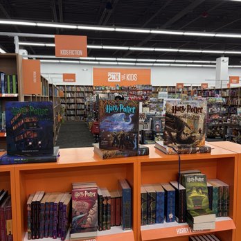 2nd & Charles - Harry Potter collections - Bookstores Near Me - Harrisburg, Pennsylvania 2nd & Charles - Harry Potter collections - Bookstores Near Me - Harrisburg, Pennsylvania