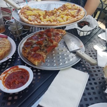 Pizza Heaven Bistro - Vegan barbeque chicken pizza and classic pepperoni & mushroom. YUM! - Pizza Near Me - Phoenix, Arizona Pizza Heaven Bistro - Vegan barbeque chicken pizza and classic pepperoni & mushroom. YUM! - Pizza Near Me - Phoenix, Arizona
