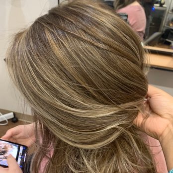 VCo Hair Studio - Vivian blended my roots so well!! - Hair Salons Near Me - Argyle, Texas VCo Hair Studio - Vivian blended my roots so well!! - Hair Salons Near Me - Argyle, Texas