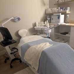Hydraderm Spa