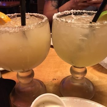 Texas Roadhouse - Margaritas on the rocks - Barbeque Near Me - Phoenix, Arizona