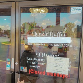 5th Element India Kitchen - Front door notices. - Indian Near Me - Daytona Beach, Florida