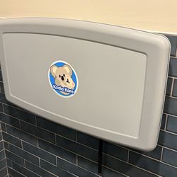 NOFO Brew - Gainesville - Changing table in the large restroom