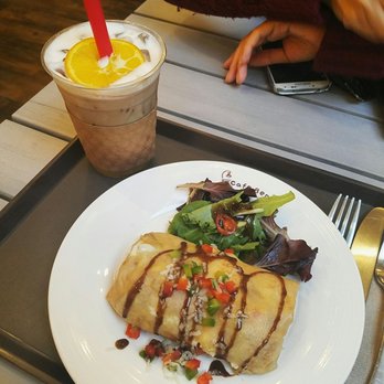 Cafe Bench - Veggie Morning and the orange espresso drink! - Cafes Near Me - Flushing, New York