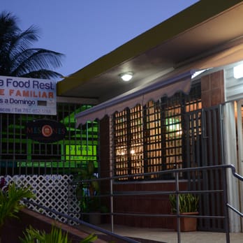 Daniel's - Nice and friendly restaurant - Seafood Near Me - Punta Santiago, Puerto Rico