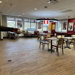 KFC - Lobby